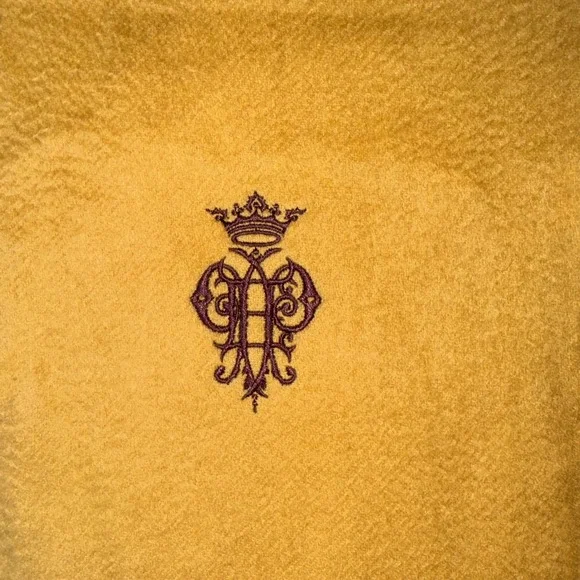 EMILLO PUCCI 100% Cashmere Scarf Gold With Burgundy Monogram